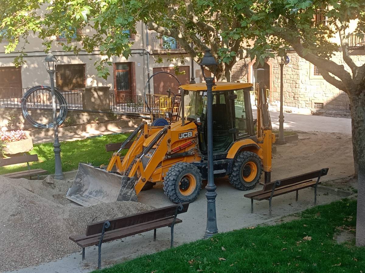 Obres al carrer Llobera de Solsona - Ramon Estany Obres al carrer Llobera de Solsona