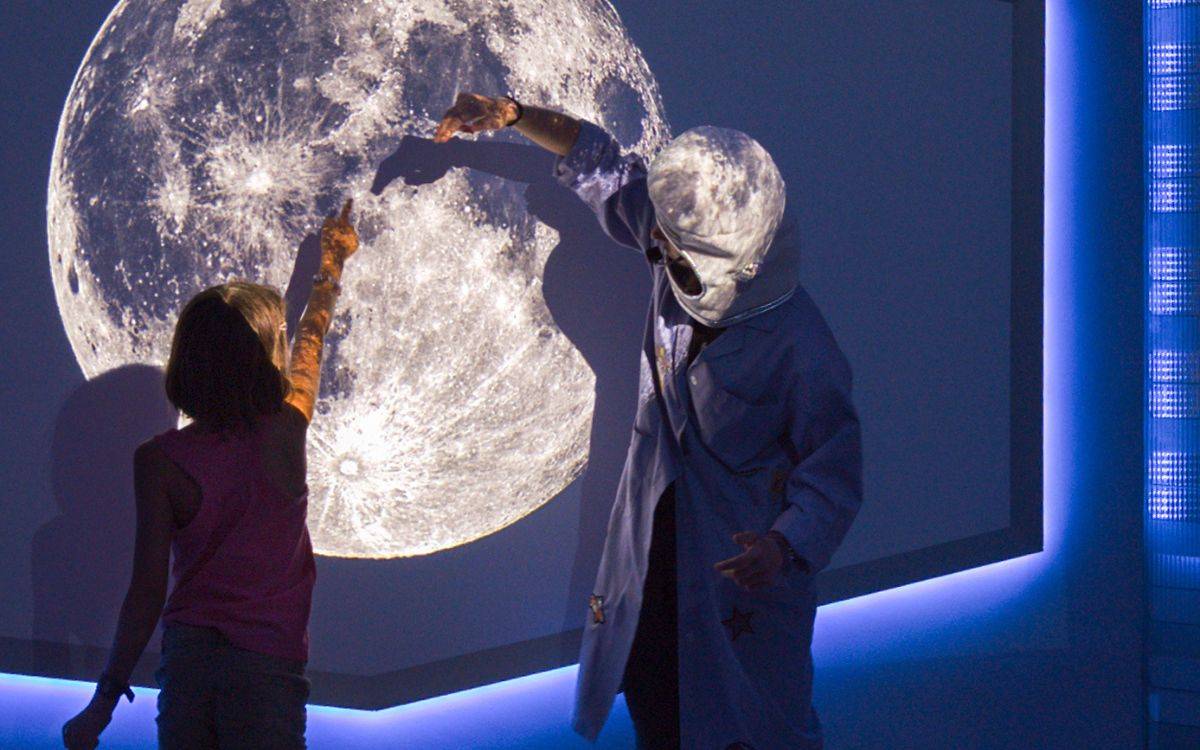 Les persones que assisteixin als espectacles s`emportaran ulleres homologades i exclusives. - Parc Astronòmic Muntanyes de Prades Les persones que assisteixin als espectacles s`emportaran ulleres homologades i exclusives.
