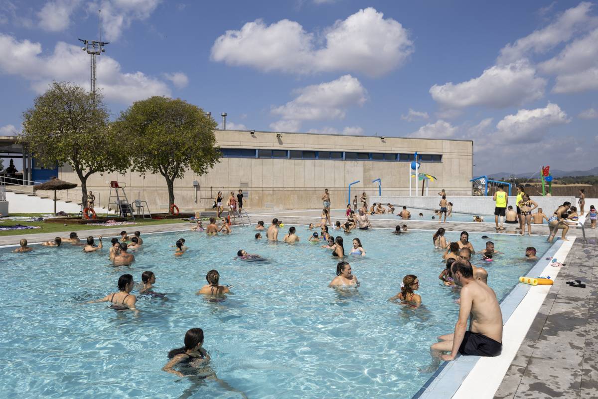 La renovada piscina de Polinyà ja està operativa - Cedida