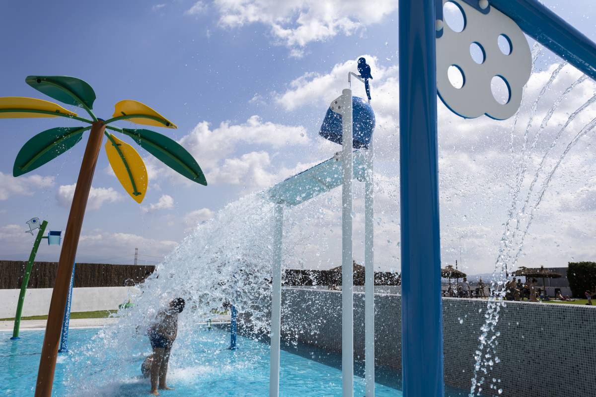 La renovada piscina de Polinyà ja està operativa - Cedida
