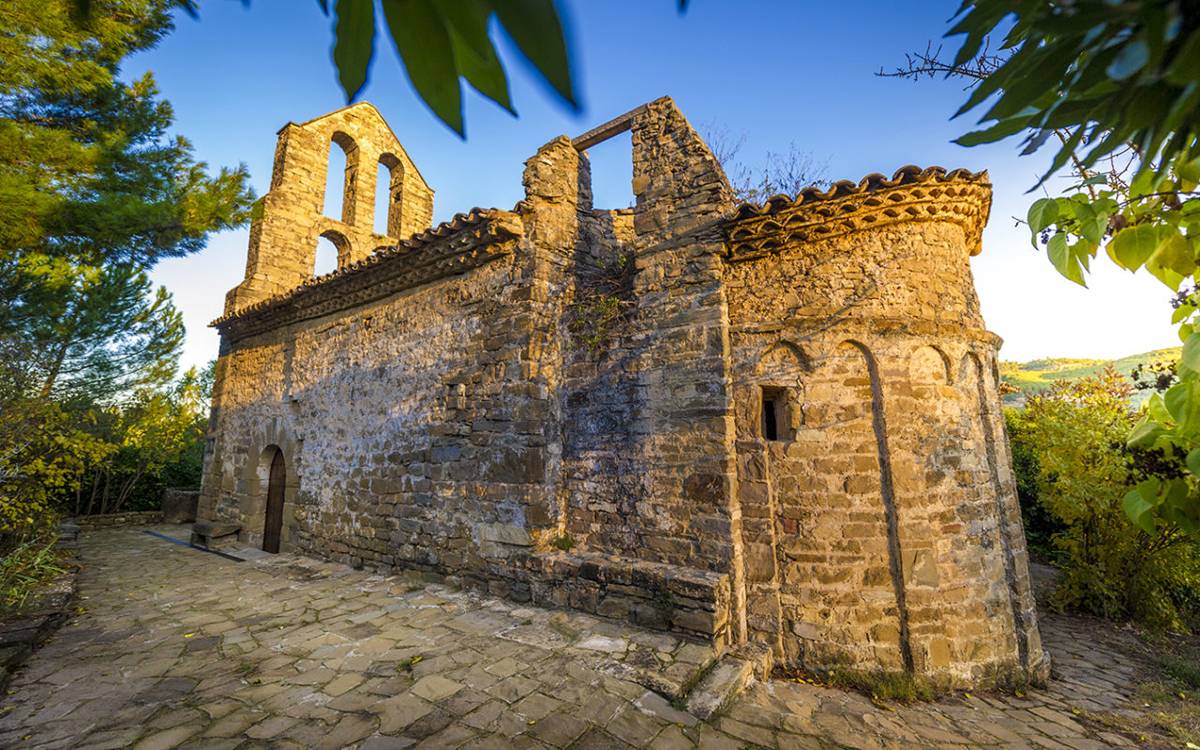 ERC qüestiona la cessió de Vallhonesta i reclama que l'ermita sigui propietat pública