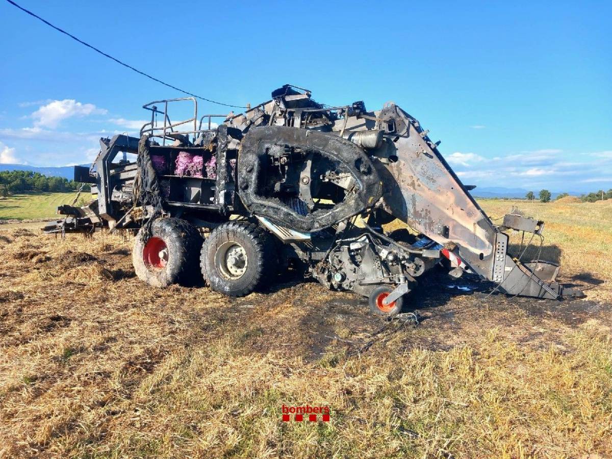Ensurt a Lladurs per l'incendi d'una màquina agrícola 