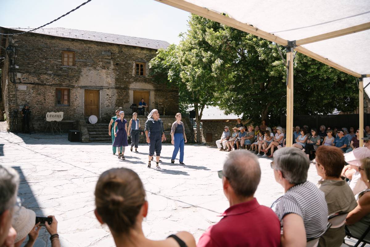 El Dansàneu tanca edició amb èxit de públic i un model descentralitzat consolidat