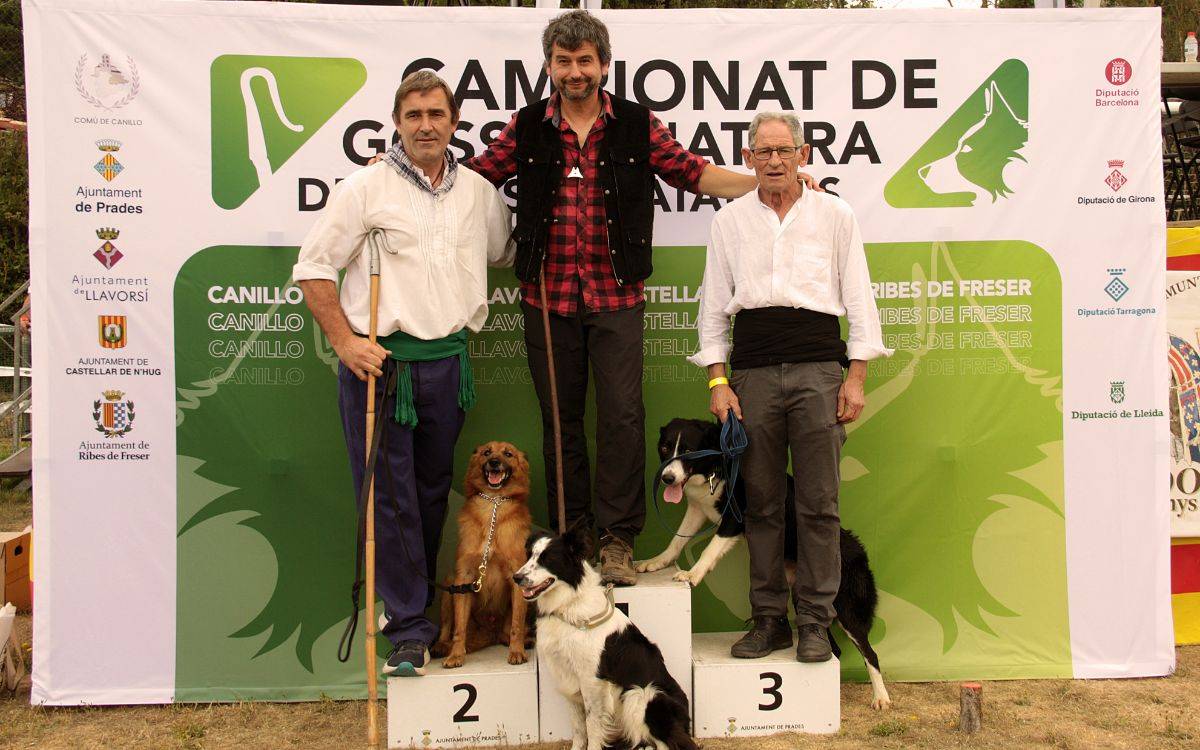 Moisès Tarrés i la seva gossa Mel guanyen el Concurs Internacional de Gossos d'Atura de Prades