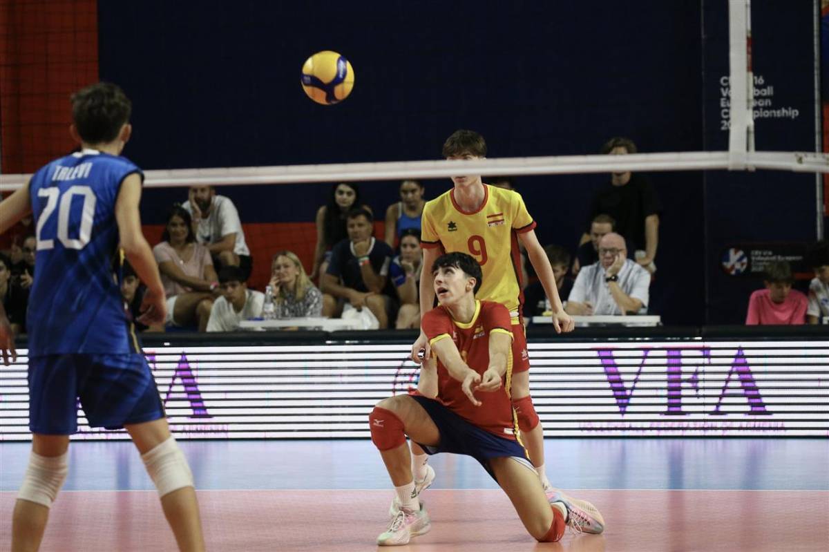 Doble medalla per als representants del CNS Vòlei amb la selecció espanyola