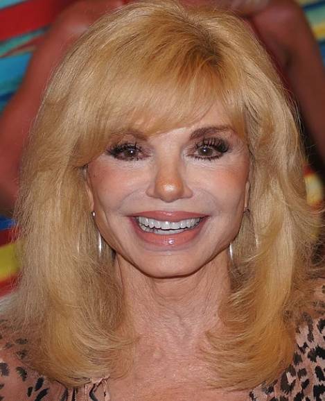 Mor Loni Anderson, protagonista de la comèdia «Ràdio Cincinnati» i nominada a tres Globus d'Or
