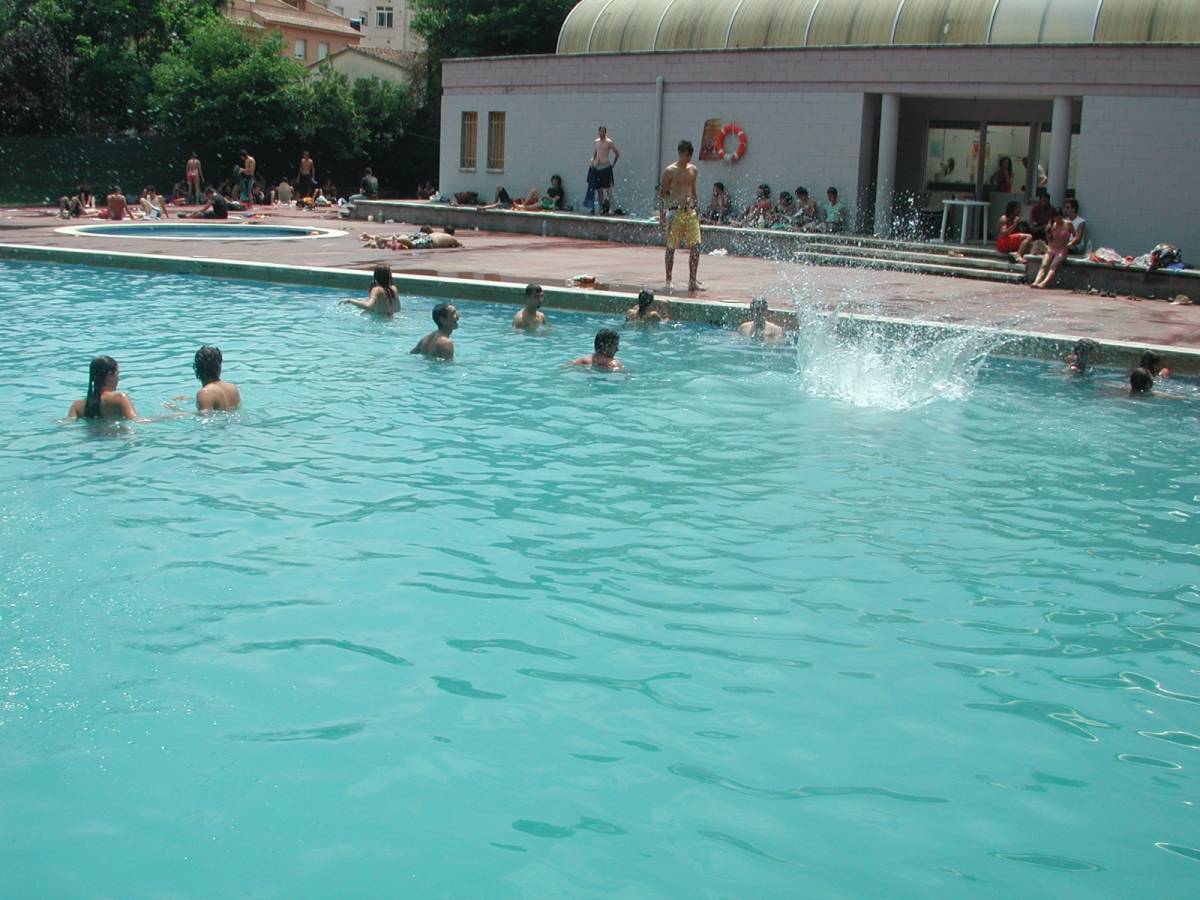L`antiga piscina municipal de Sant Celoni, avui desapareguda. - Jordi Purtí L`antiga piscina municipal de Sant Celoni, avui desapareguda.