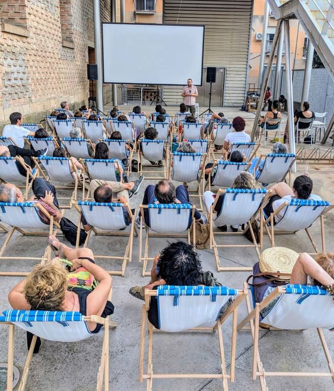 La Panera proposa un cinema a la fresca dedicat a la música i les subcultures