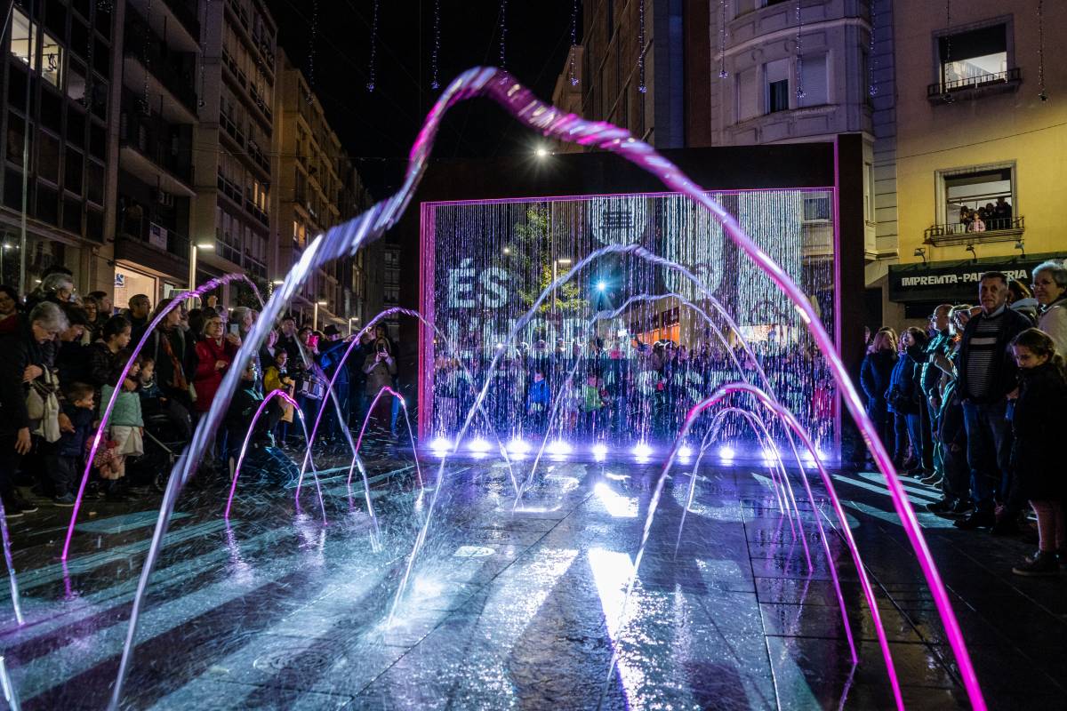Les fonts del Passeig es vestiran de gala durant tota la Festa Major