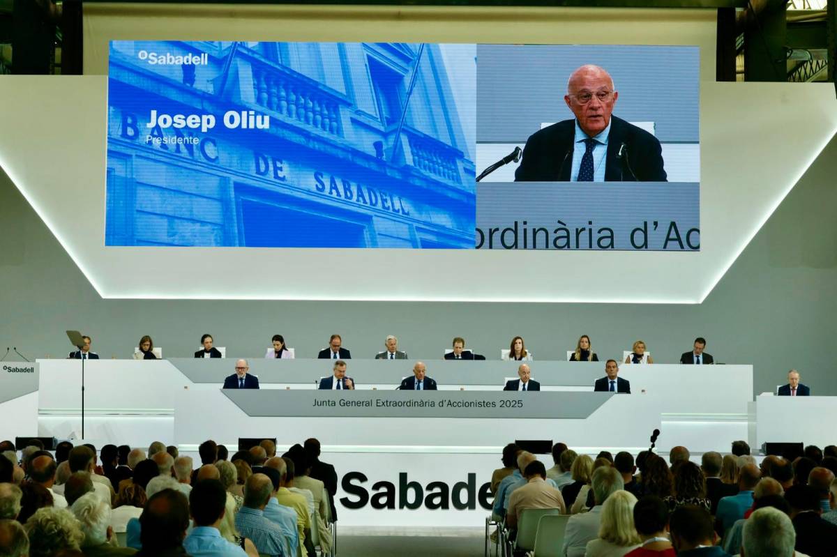Josep Oliu, durant la junta d`accionistes de Fira Sabadell - Juanma Peláez Josep Oliu, durant la junta d`accionistes de Fira Sabadell