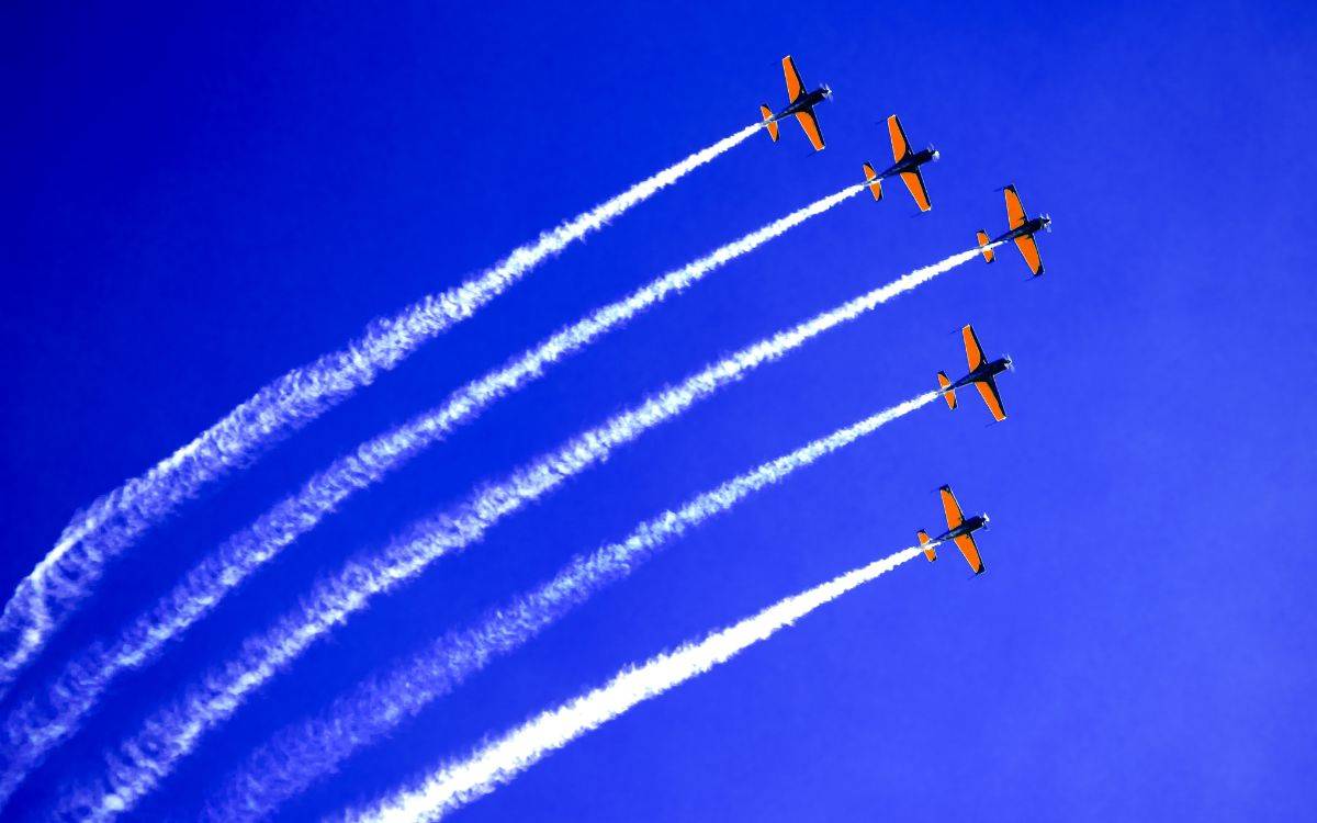 Avions de combat, acrobàcies i adrenalina a la Festa al Cel de Salou: tots els detalls
