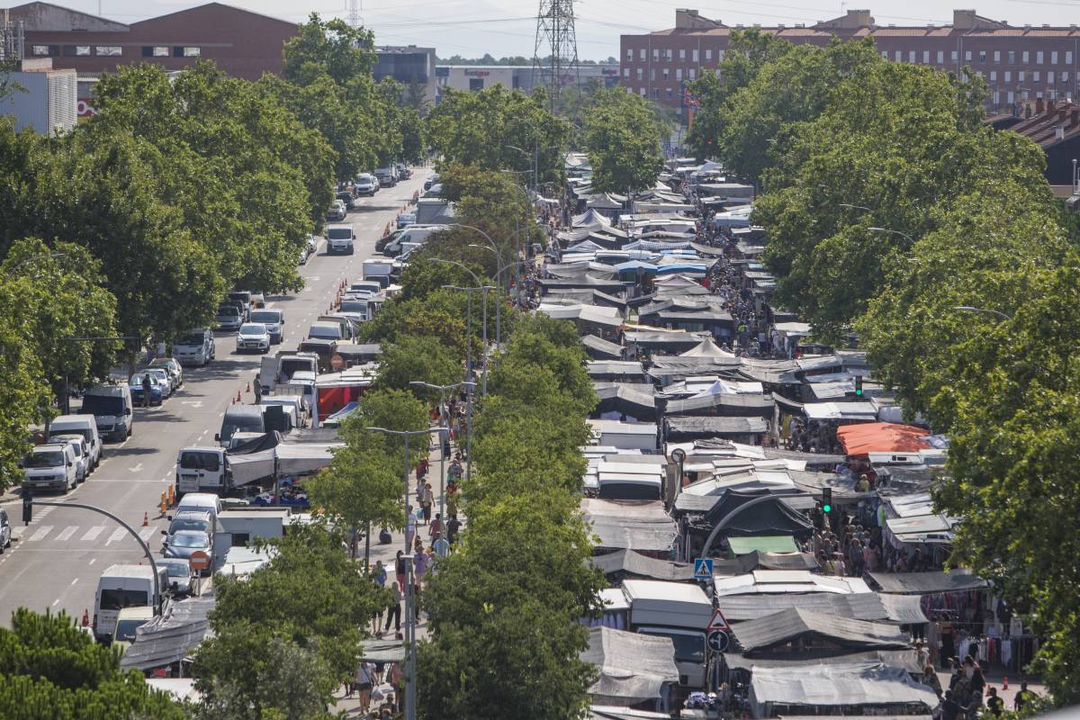Paradistes del Mercadal Martí l'Humà reclamen condicions i seguretat