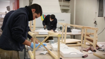 Per què milers d'estudiants continuen quedant-se sense plaça d'FP?
