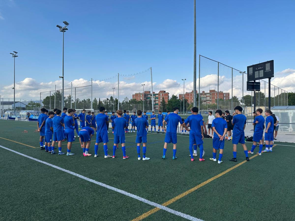 Il·lusió i exigència en l'any de retorn del juvenil del CE Sabadell a la Divisió d'Honor