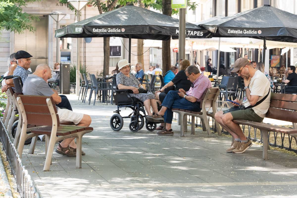 Cada cop més gent gran i menys joves al Vallès