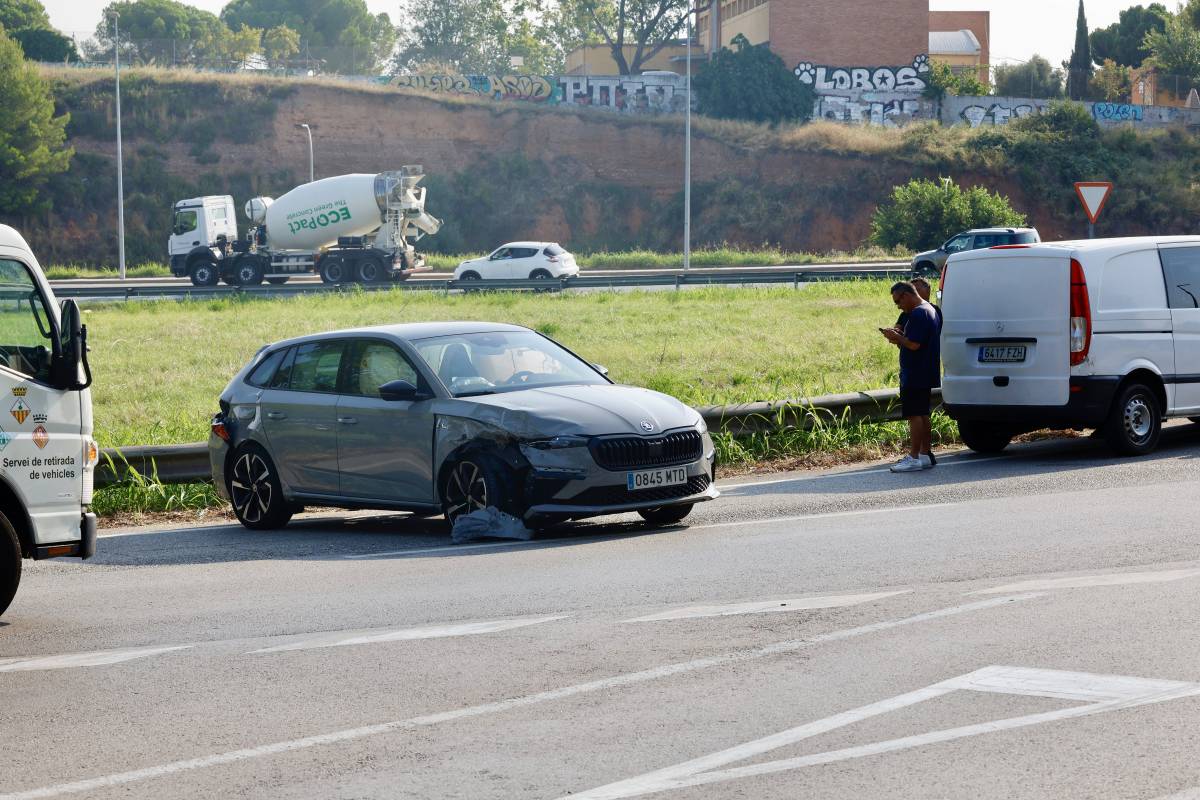 Accident a l'entrada de Sabadell - Juanma Peláez