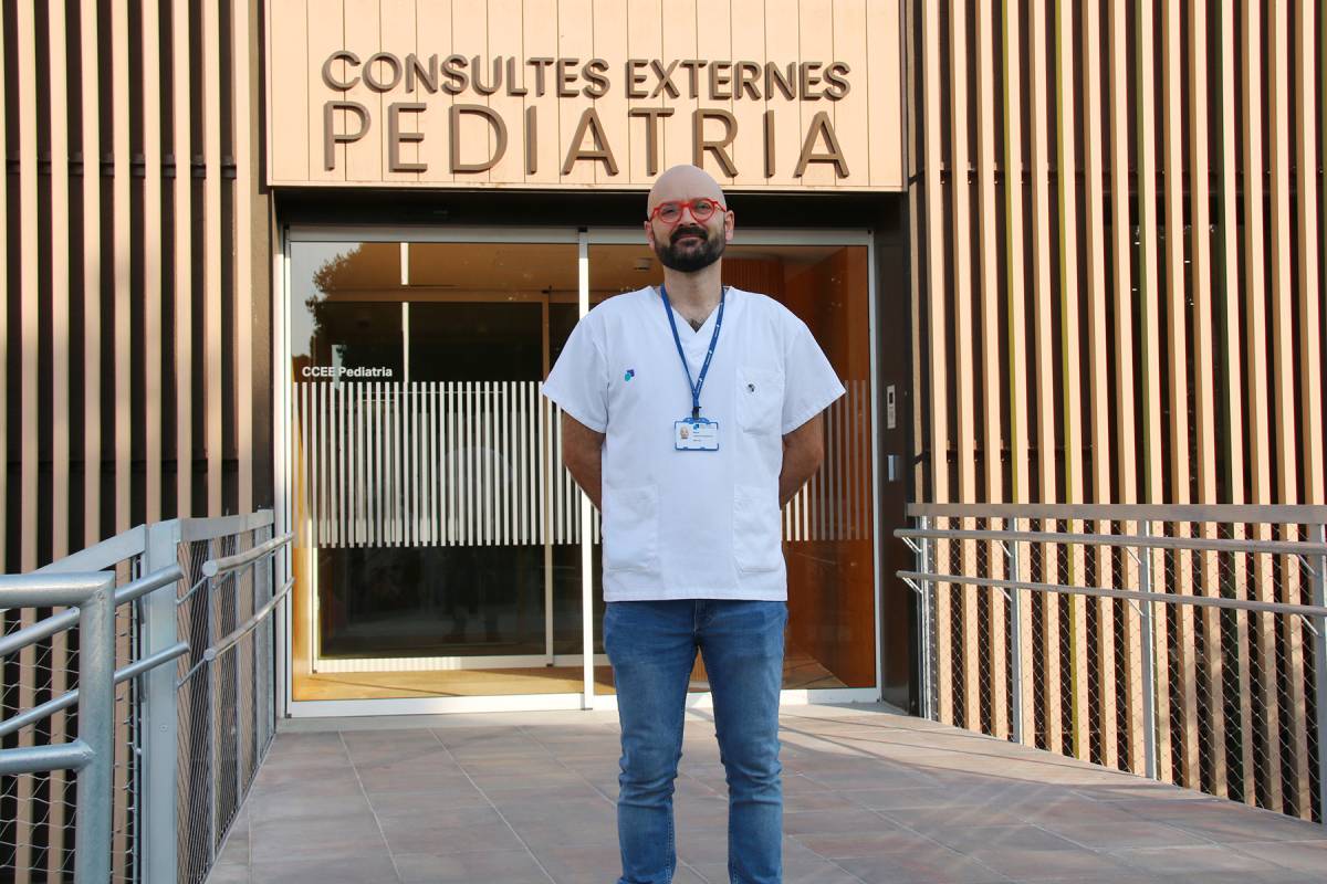 "No podem exposar-los a un cancerigen que sabem que existeix: l'amiant s'ha de retirar de les escoles"