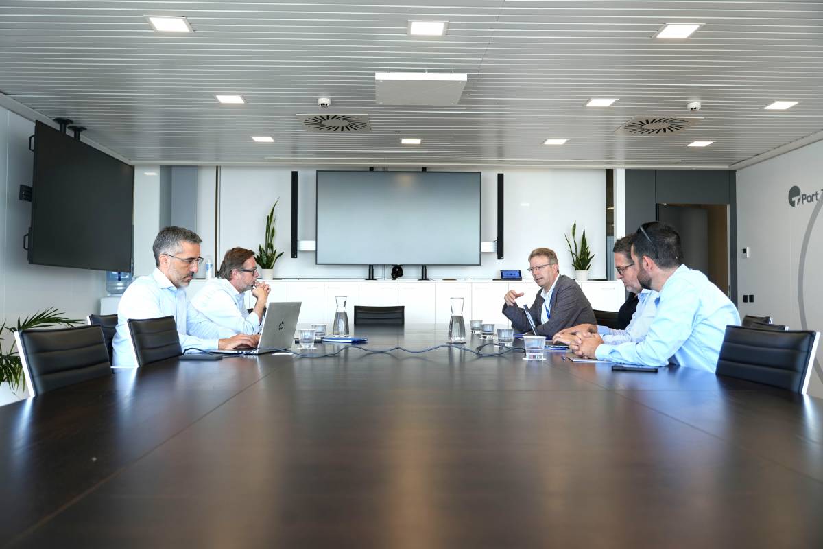 El Port de Tarragona reforça aliances per esdevenir hub logístic de l'eòlica marina flotant