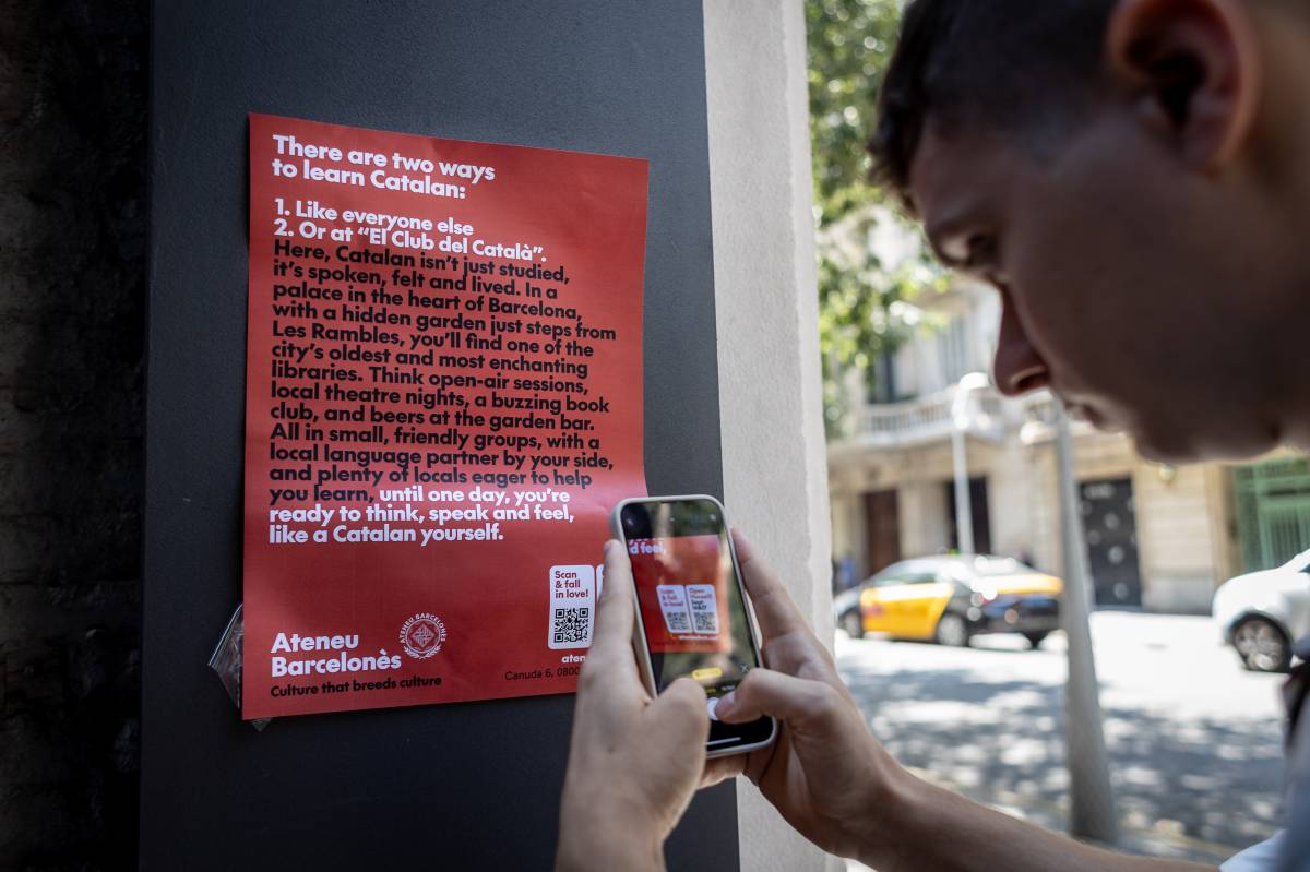 Objectiu «expats»: la via no convencional de l'Ateneu per fer que els nouvinguts parlin català