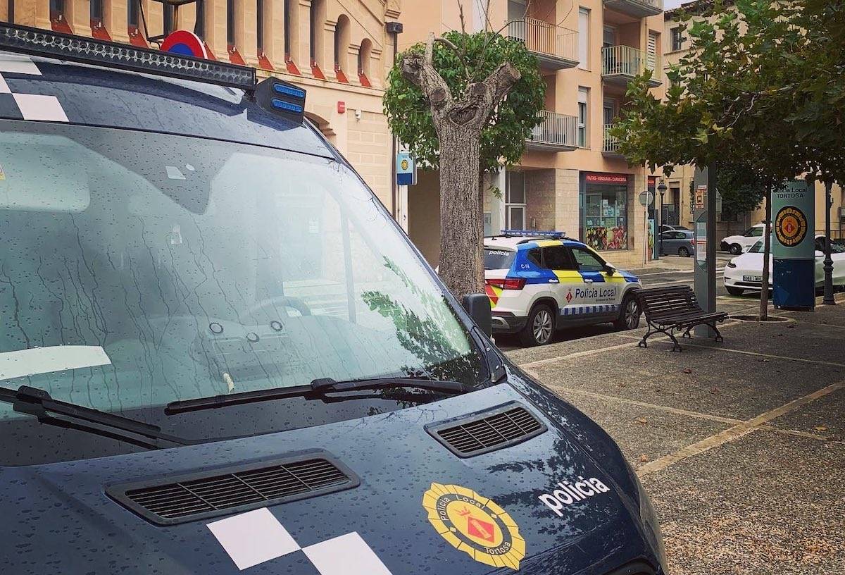 Detingut a Tortosa un veí de Berga per agredir la seua parella