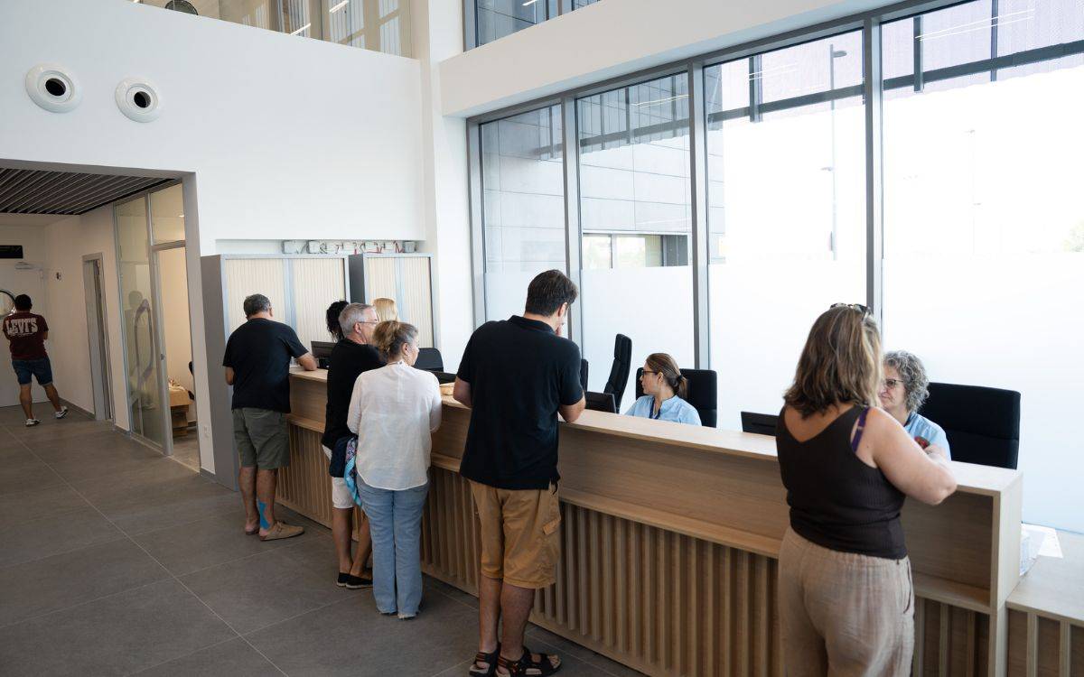 El nou Hospital Viamed Tarragona inicia la seva activitat amb l'arribada dels primers pacients