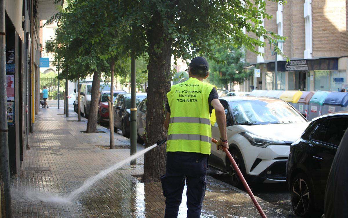 L'Ajuntament de Tarragona reforça la neteja dels carrers amb un pla d'ocupació