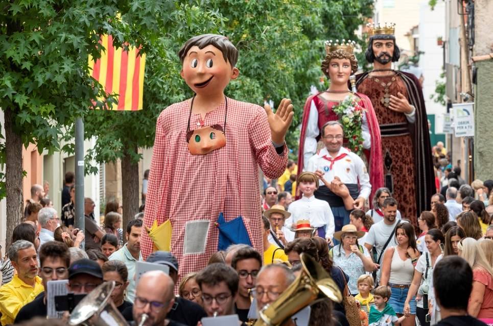 Obert el concurs de fotos per al calendari 2026 de Matadepera