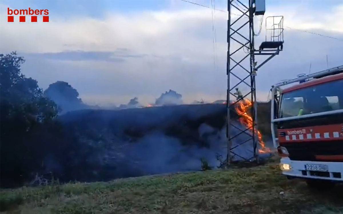 Una cigonya podria haver provocat l'incendi agrícola de dijous a Santpedor