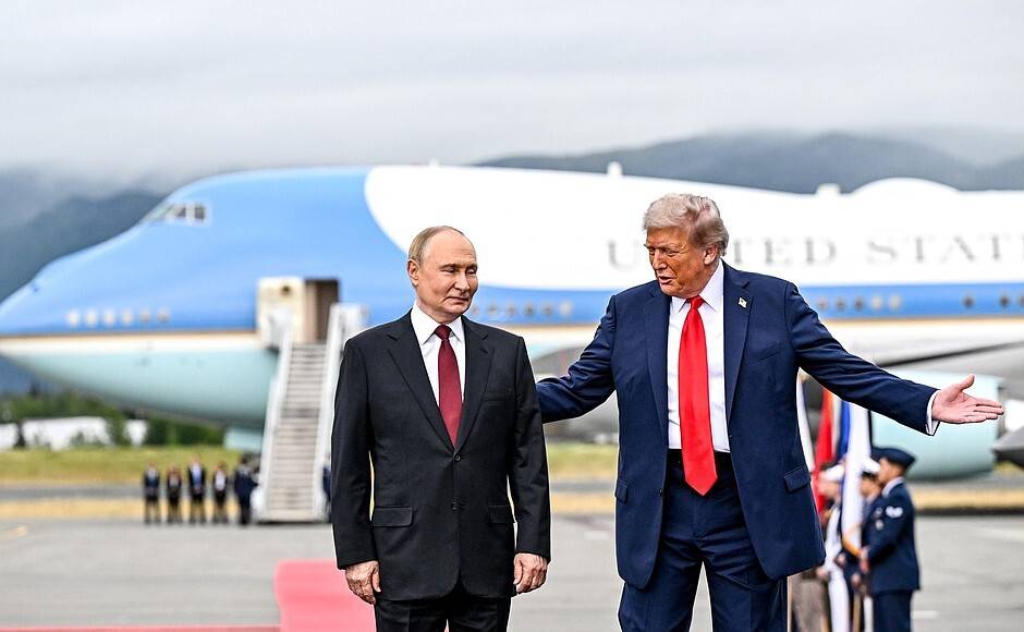 La UE, en fora de joc: el «paper minvant» dels 27 davant la jerarquia de Trump i Putin