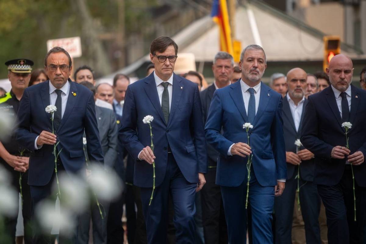 Les incògnites sobre l'imam i el CNI es cronifiquen en el vuitè aniversari del 17-A