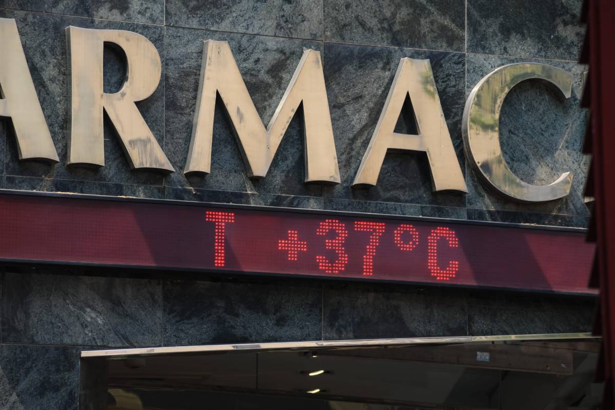 L`onada de calor a Sabadell aquest diumenge - VÍCTOR CASTILLO L`onada de calor a Sabadell aquest diumenge