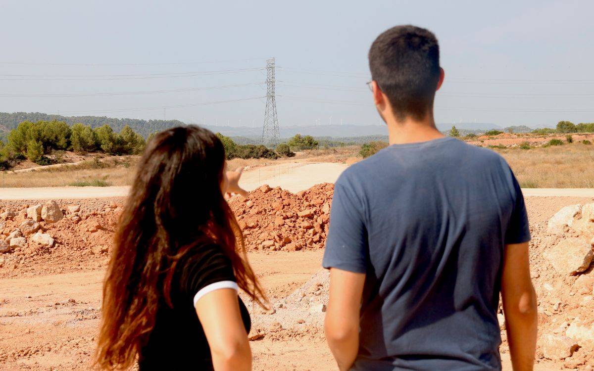 Neix una plataforma per lluitar contra els nous polígons industrials i les fotovoltaiques a la Conca de Barberà