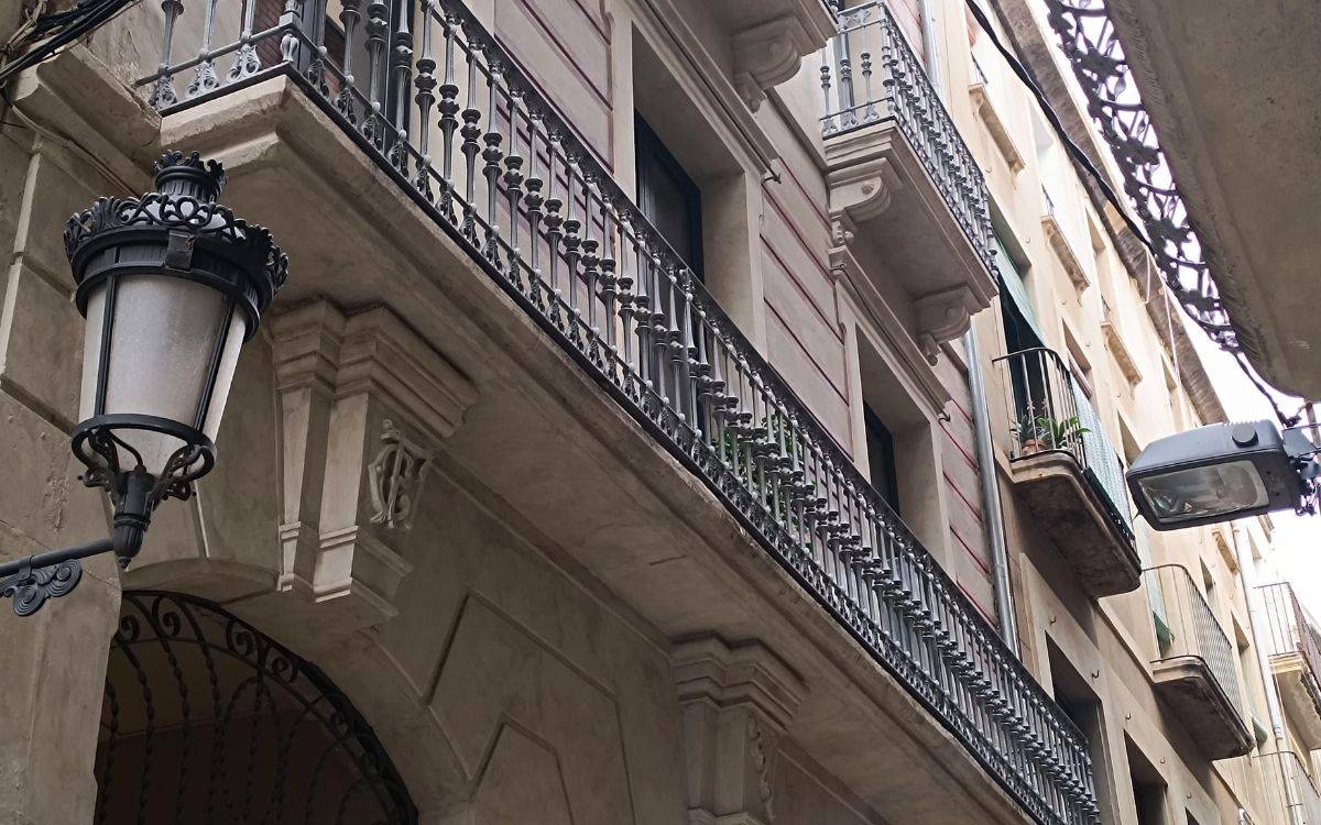 Reus renova l'enllumenat del nucli antic i el tomb de ravals amb una inversió de més de 100.000 euros