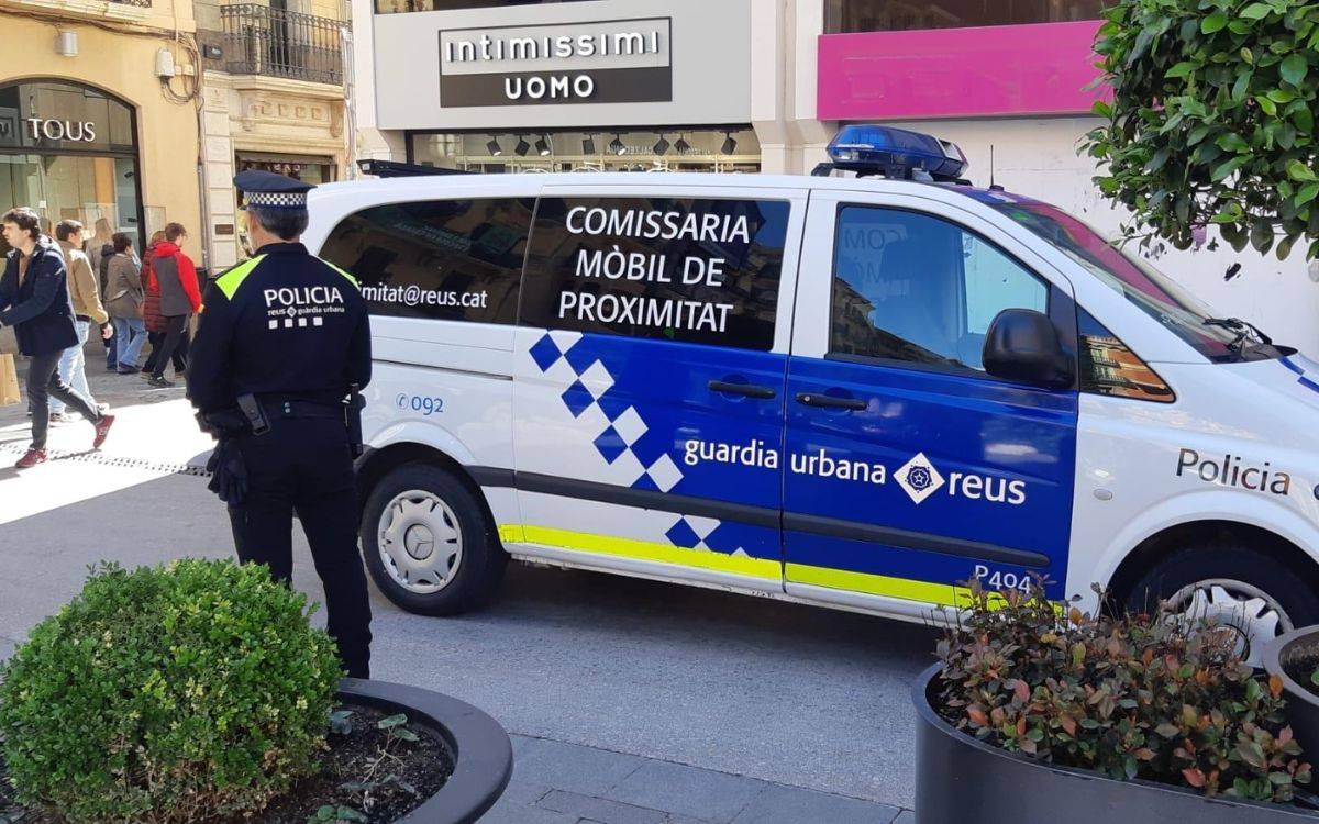 La Comissaria Mòbil de la Guàrdia Urbana incrementa un 20% els serveis als barris de Reus