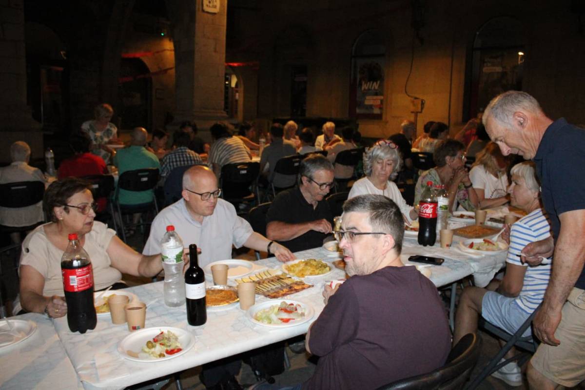 Gaudint del sopar  - Ramon Estany 