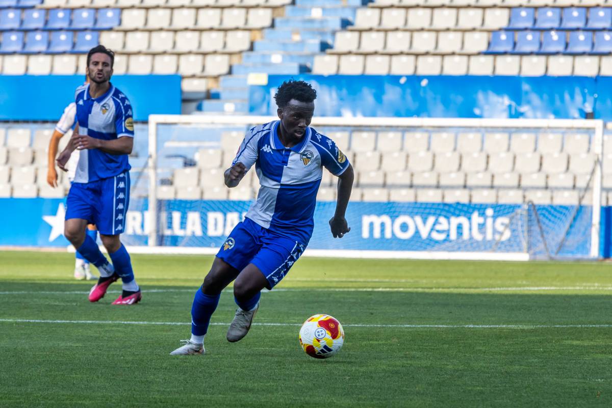 El CE Sabadell tanca la pretemporada amb el partit de presentació a la Nova Creu Alta