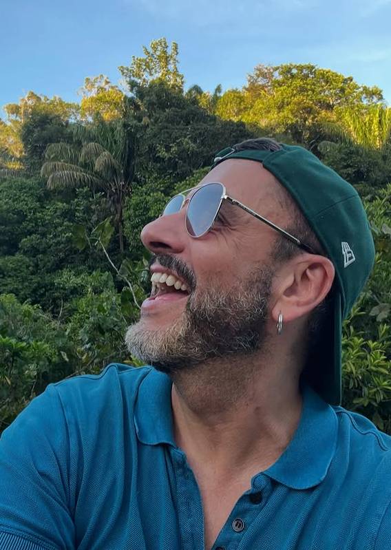 Mor Javier Cid, periodista d'«El Mundo» i col·laborador televisiu, als 46 anys