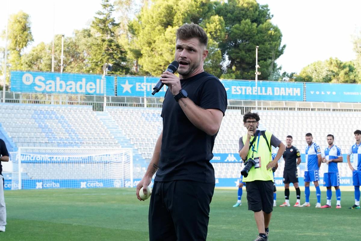 Presentació CE Sabadell 25-26 - David Chao Presentació CE Sabadell 25-26