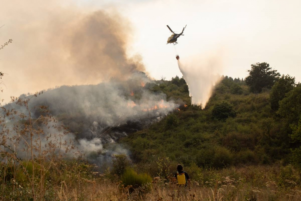 Feijóo planteja un registre de piròmans mentre acusa Sánchez de paràlisi contra els incendis