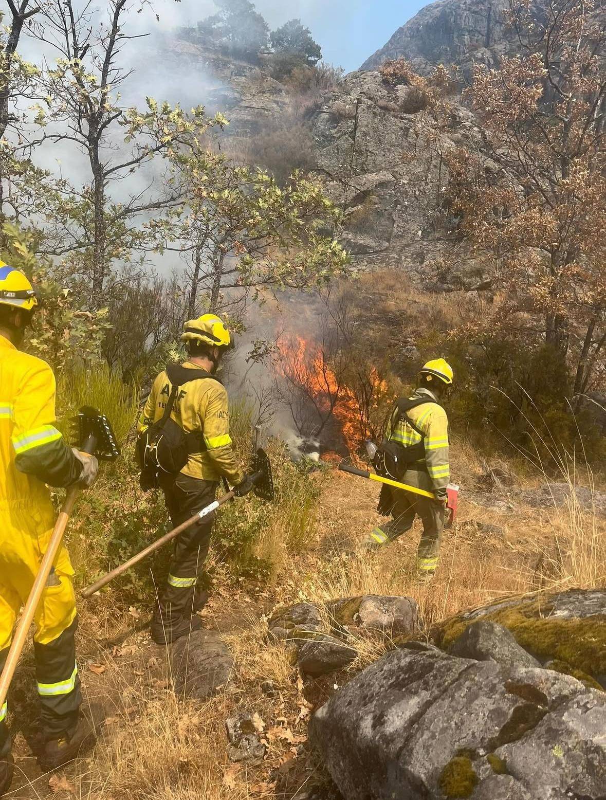 Els voluntaris terrassencs als incendis de Zamora: “Tenies el foc bastant a prop, una mica descontrolat”