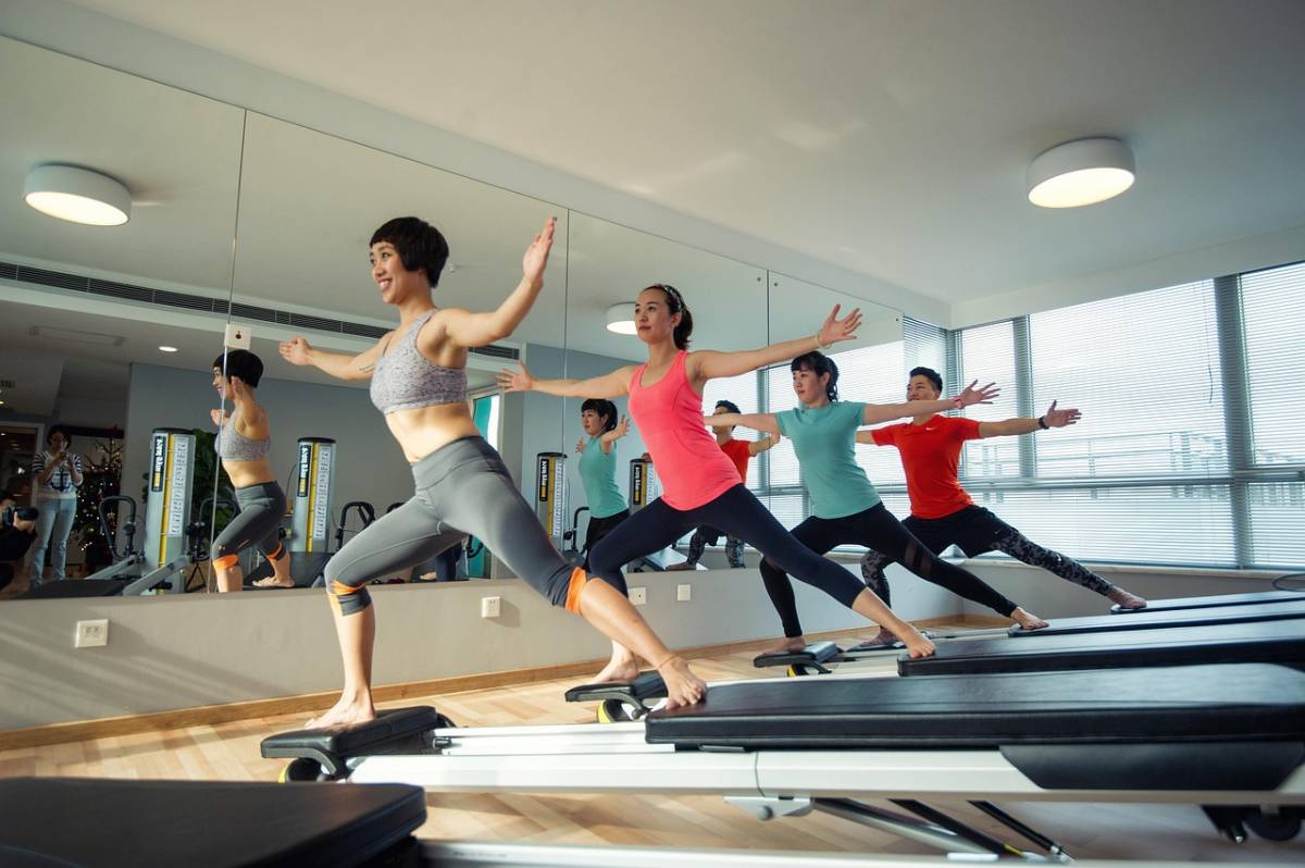 L'exercici ideal per enfortir els malucs i l'abdomen