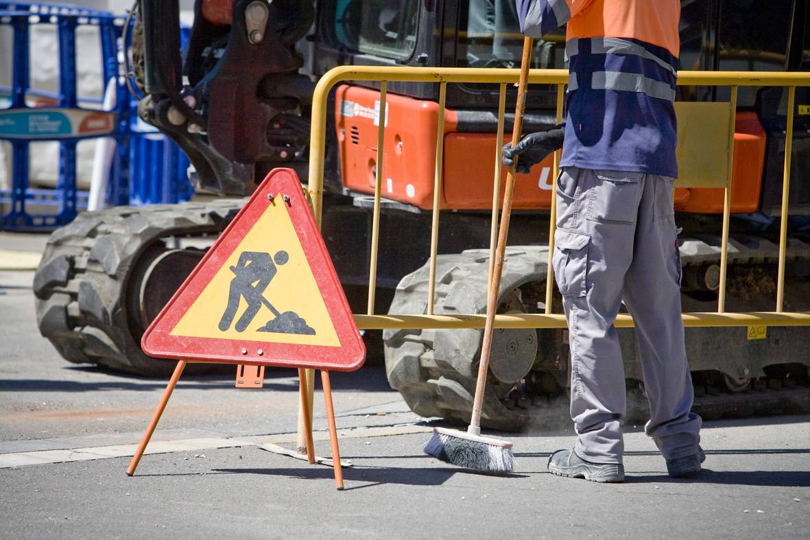 Tall de trànsit al carrer de Colom per obres fins al 12 de setembre