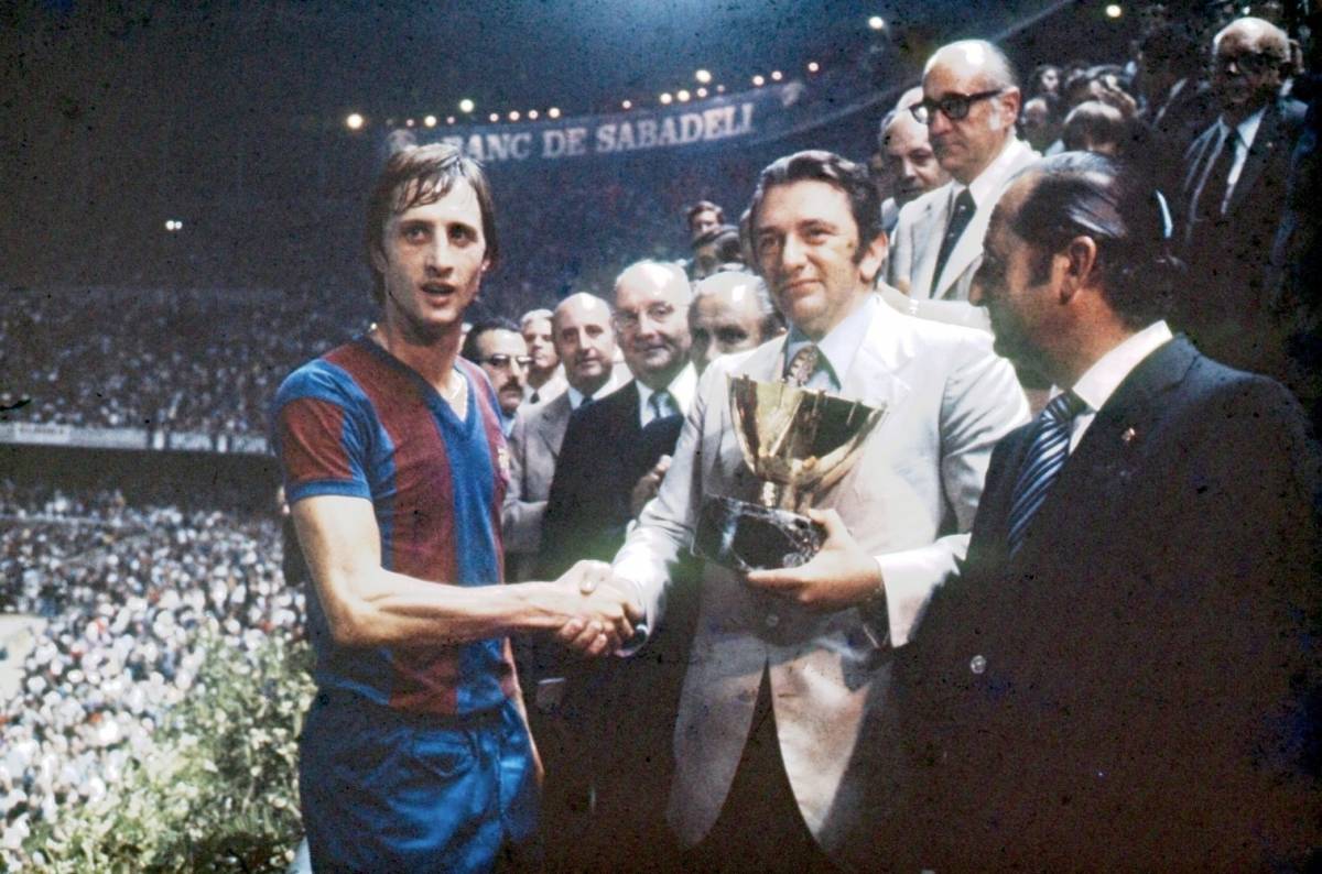 «Bona nit i benvinguts a l'estadi del Barça»: 50 anys del català al Camp Nou