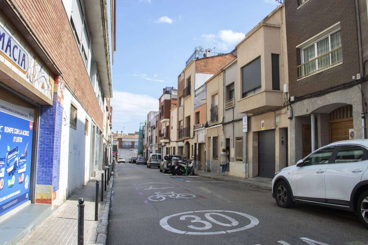 Per evocar el que dirigia les obres