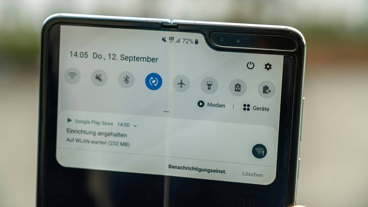 Desactiva aquesta opció del telèfon mòbil per evitar ser víctima d'estafes