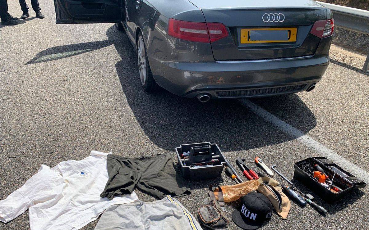Els tres detinguts van fugir dels Mossos d'Esquadra en un vehicle d'alta gamma. - Mossos d'Esquadra