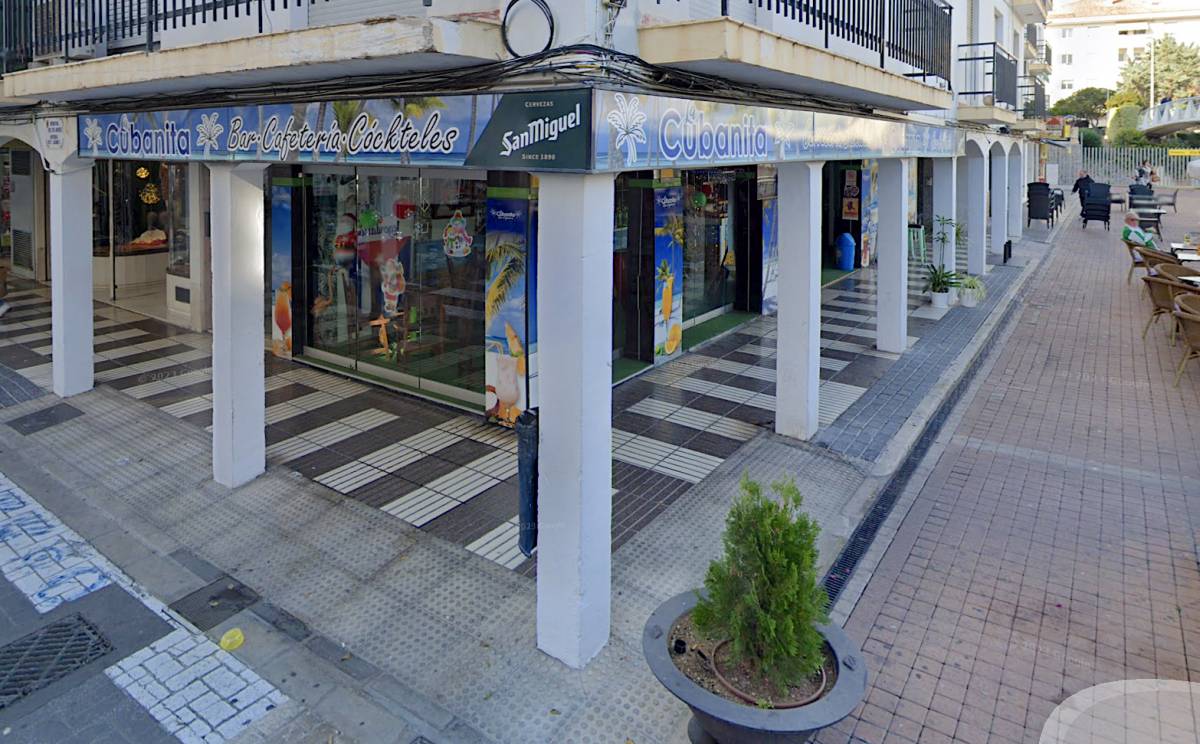 Denuncien un cas de catalanofòbia a un bar d'Altea: «Per què parles valencià? Ací es parla castellà»