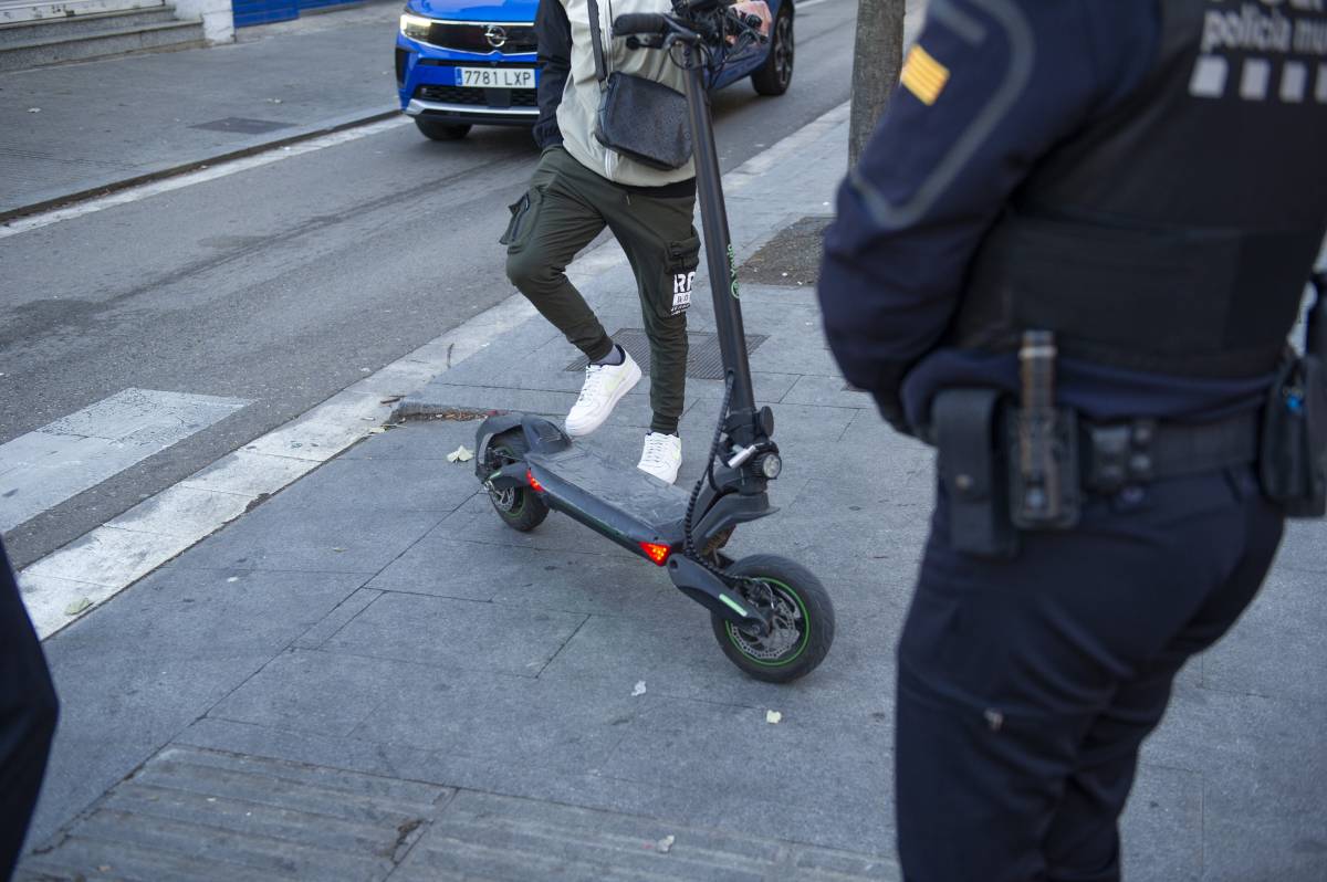 Més del doble de multes a usuaris de patinets elèctrics en dos anys