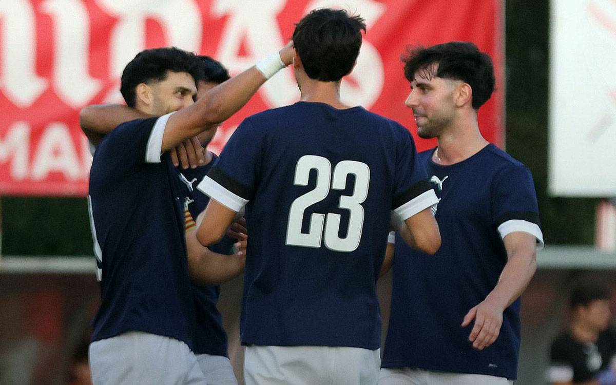 El CE Manresa remunta i guanya el partit de Festa Major contra el San Mauro