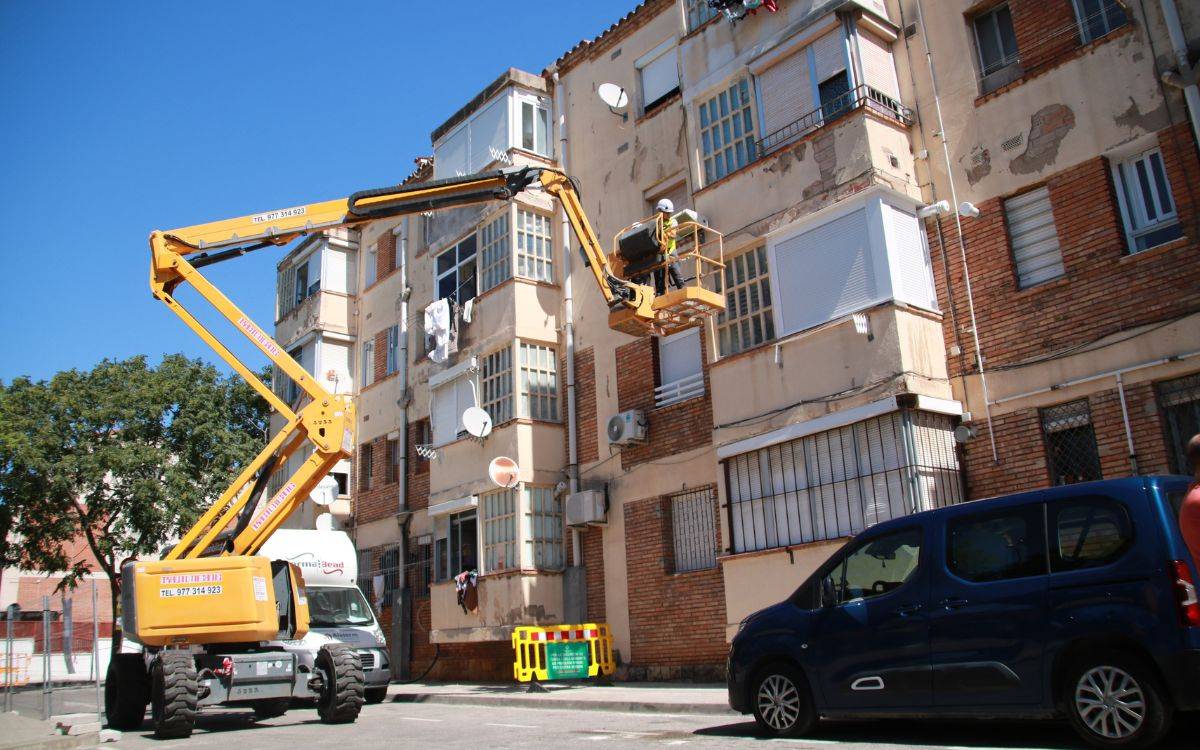 Comença la rentada de cara del barri Fortuny de Reus amb la rehabilitació de 80 habitatges